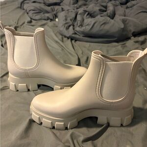 Neutral Chunky Chelsea Booties - Women's Beige Ankle Boots